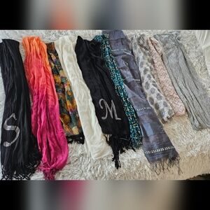 Lot of 10 Womens Lightweight Scarves Scarfs and Infinity Scarfs Multicolor